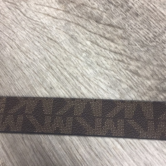 Michael kors logo reversible belt nwt - Picture 4 of 5
